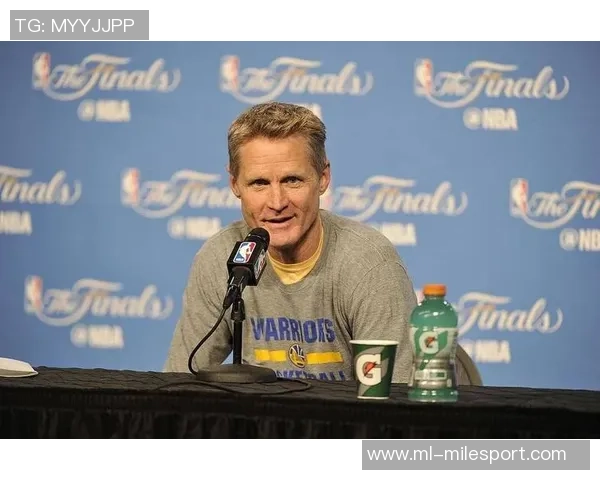 科尔谈库里状态调整：手感生锈在预料之中适应比赛节奏更为重要